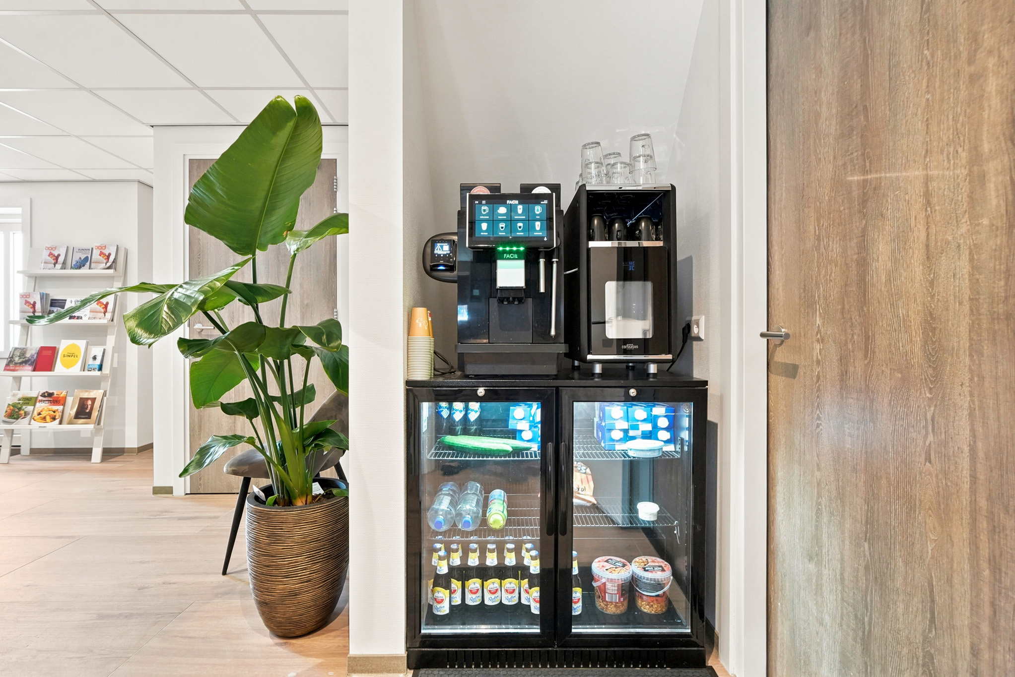 Honesty bar Guesthouse Ouddorp Connection